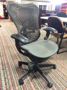Herman Miller Mirra (2)