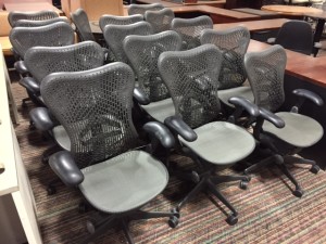 Herman Miller Mirra (4)